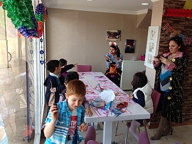 Özel Günleriniz
Özel günleriniz için özenle hazırlanmış, kişi başı menülerimiz ile, doğum günü, nişan, kutlama akşamlarınız için biz hazırız!